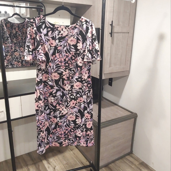 Dresses & Skirts - Floral Pink & Purple Womens Dress By Evan-Picone (Black Label) Size 12